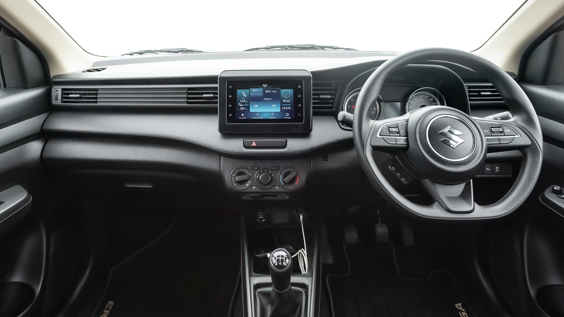 Internal-view-of-the-new-Suzuki-Ertiga