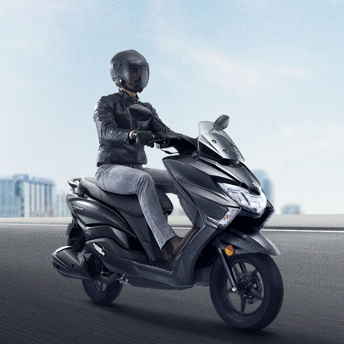 Burgman UB125 Gallery -1