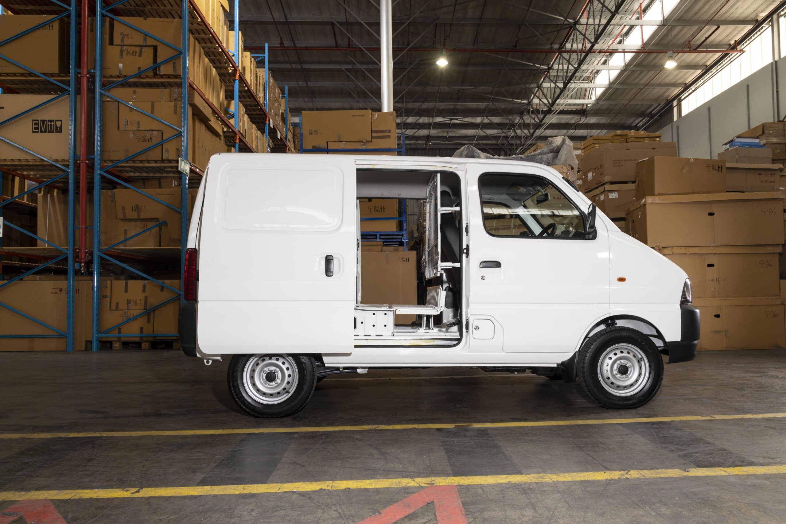 Suzuki Eeco-1347