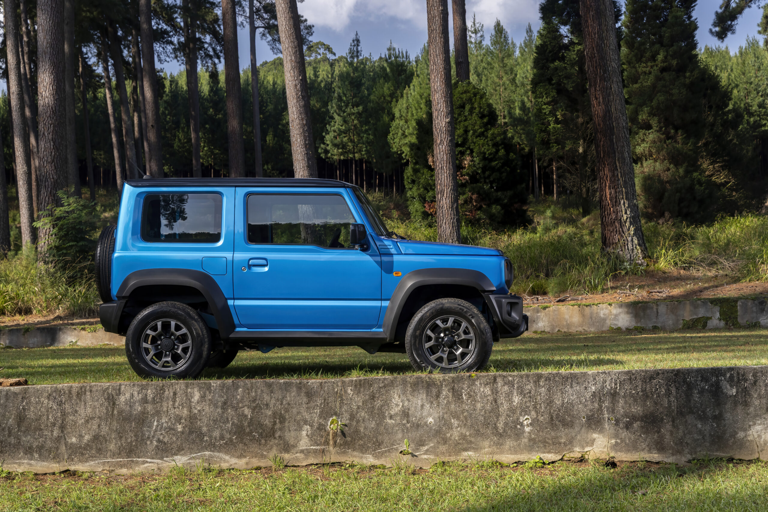 SuzukiJimny3DR_MC-110